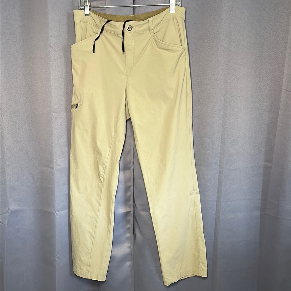 Patagonia Tan Straight Leg Pants Lightweight Relaxed